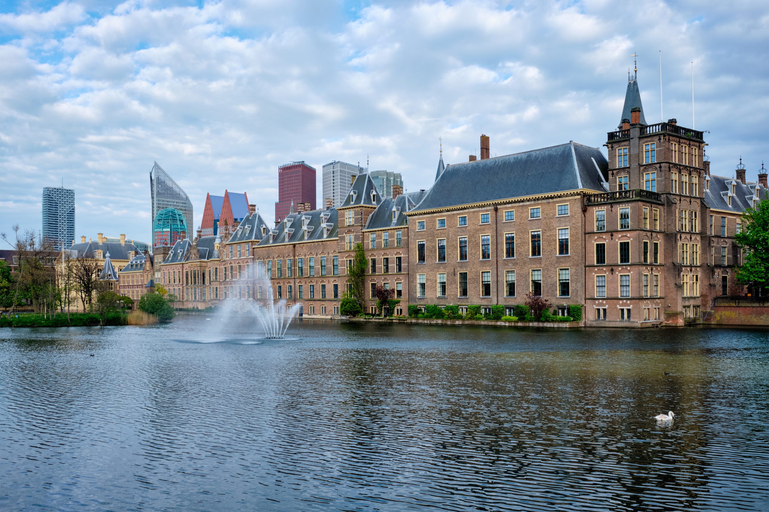 The Hague, NL