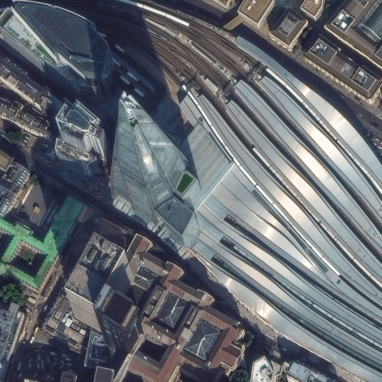 Satellite image of the Shard skyscraper collected at a high off nadir angle
